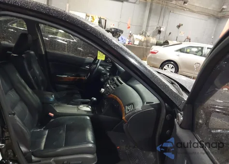 2011 Honda Accord 3.5 Ex-L from USA, damaged, VIN 1HGCP3F82BA015492